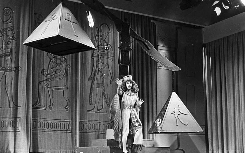Doug Henning the illusionist